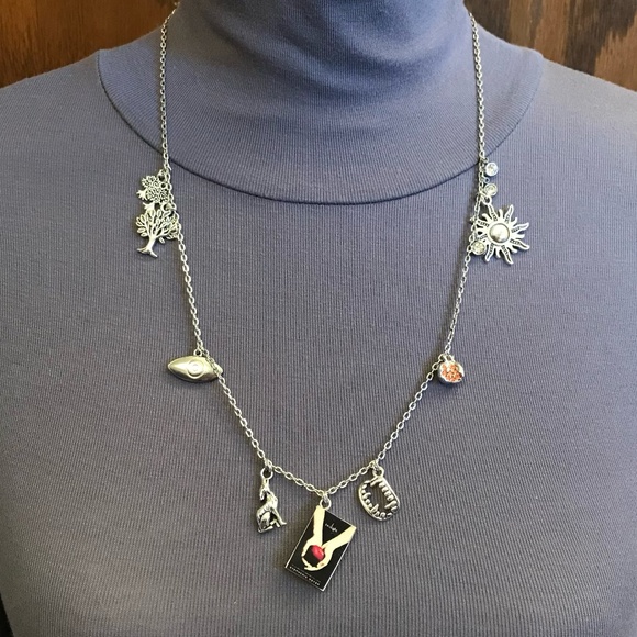 Twilight by Stephenie Meyer Handmade Literature Necklace, Book Cover, Vampire - Picture 9 of 16
